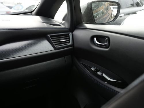 Nissan Leaf - Photo 20