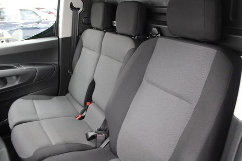Peugeot Partner - Photo 12