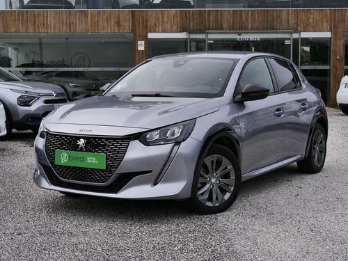 Peugeot e-208 - Photo 2