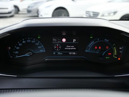 Peugeot e-208 - Photo 18