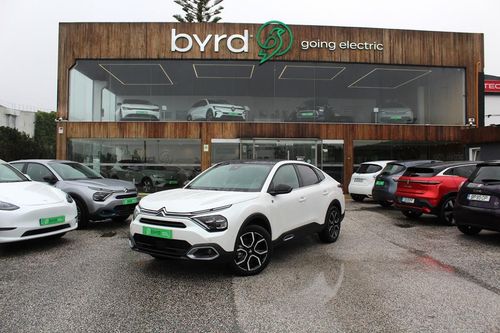 Citroen e-C4 X - Photo 2