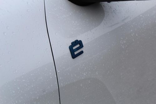 Citroen e-C4 X - Photo 8