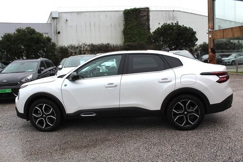 Citroen e-C4 X - Photo 9