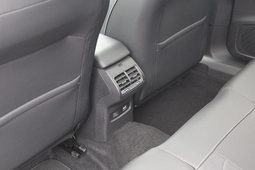 Citroen e-C4 X - Photo 35