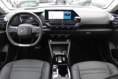 Citroen e-C4 X - Photo 36