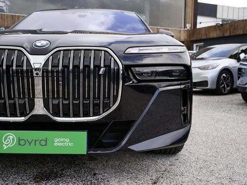 BMW i7 - Photo 6