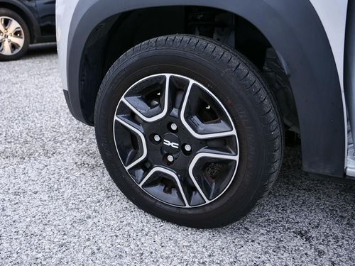 Dacia Spring - Photo 25