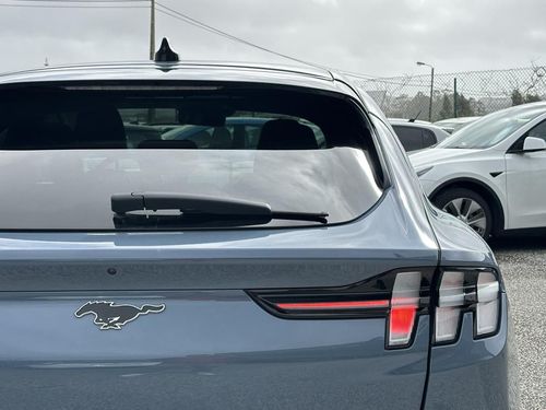 Ford Mustang Mach-E - Photo 16