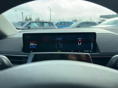 Ford Mustang Mach-E - Photo 30