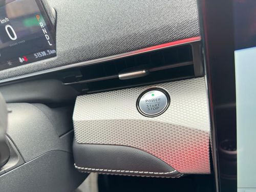 Ford Mustang Mach-E - Photo 35