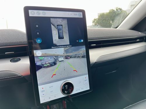 Ford Mustang Mach-E - Photo 40