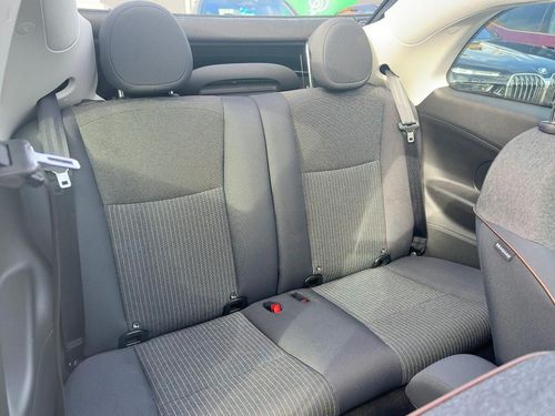 Fiat 500e - Photo 23