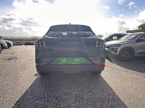 Ford Mustang Mach-E - Photo 14