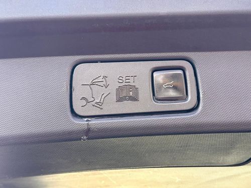 Ford Mustang Mach-E - Photo 15