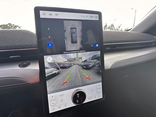 Ford Mustang Mach-E - Photo 32