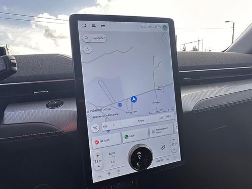 Ford Mustang Mach-E - Photo 33