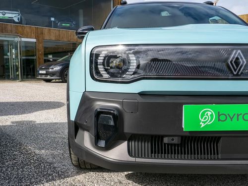 Renault 4 E-Tech - Photo 4