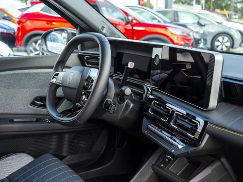 Renault 4 E-Tech - Photo 23