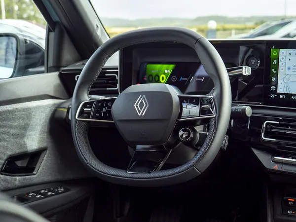 Renault 4 E-Tech - Photo 36