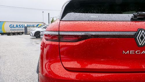 Renault Mégane E-Tech - Photo 10