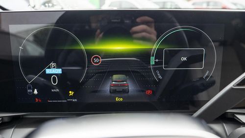 Renault Mégane E-Tech - Photo 36