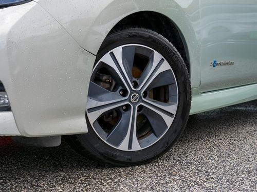 Nissan Leaf - Photo 3