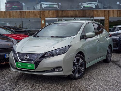 Nissan Leaf - Photo 2