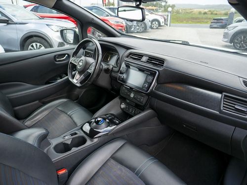 Nissan Leaf - Photo 17