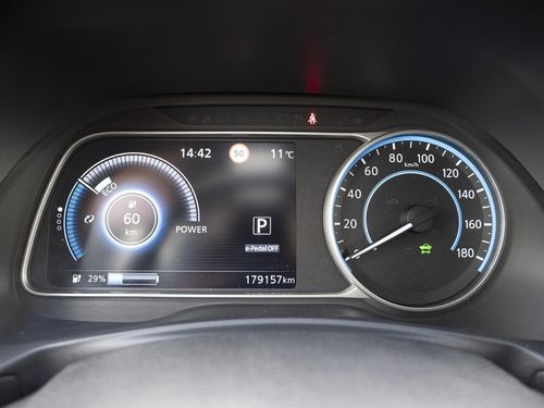 Nissan Leaf - Photo 31