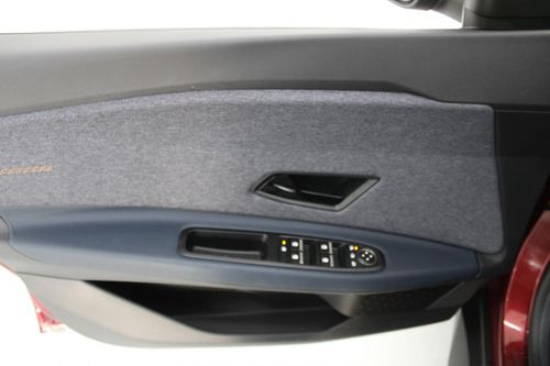 Renault 4 E-Tech - Photo 9