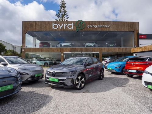 Renault Mégane E-Tech - Photo 1