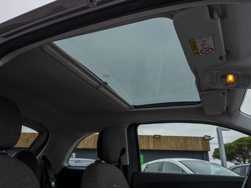 Fiat 500e - Photo 21