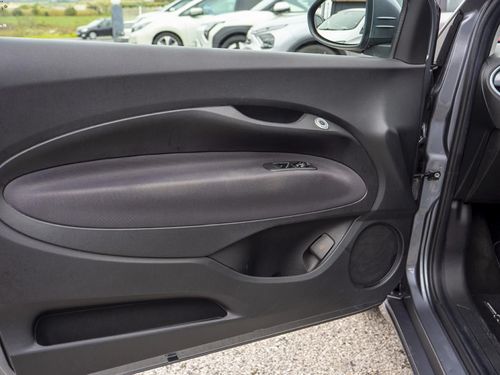 Fiat 500e - Photo 24