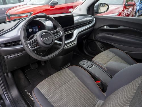 Fiat 500e - Photo 25