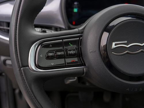 Fiat 500e - Photo 27