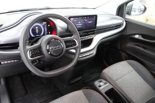 Fiat 500e - Photo 11