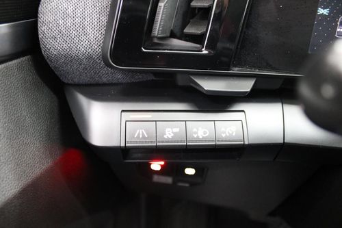 Renault Mégane E-Tech - Photo 15