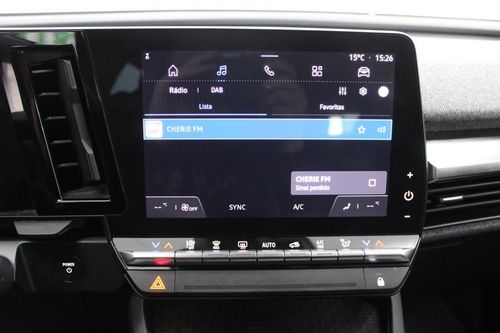 Renault Mégane E-Tech - Photo 24