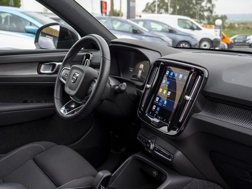 Volvo XC 40 - Photo 18