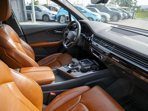 Audi Q7 - Photo 20