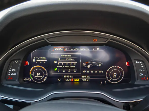 Audi Q7 - Photo 41