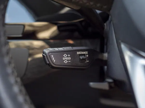 Audi Q7 - Photo 43