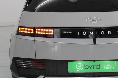 Hyundai Ioniq 5 - Photo 6