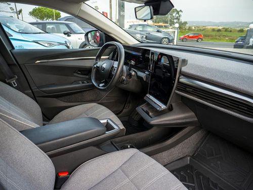 Renault Mégane E-Tech - Photo 19