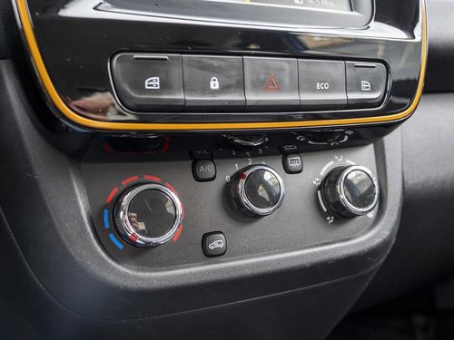 Dacia Spring - Photo 31