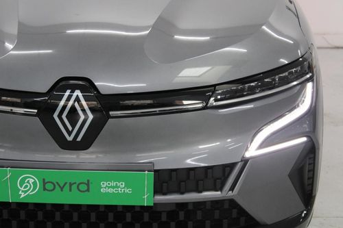 Renault Mégane E-Tech - Photo 4