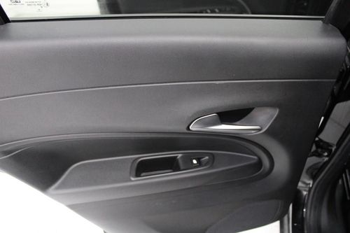 Jeep Avenger - Photo 12