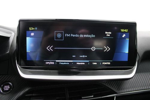 Peugeot e-2008 - Photo 24