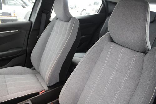 Renault Mégane E-Tech - Photo 10