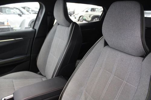 Renault Mégane E-Tech - Photo 11